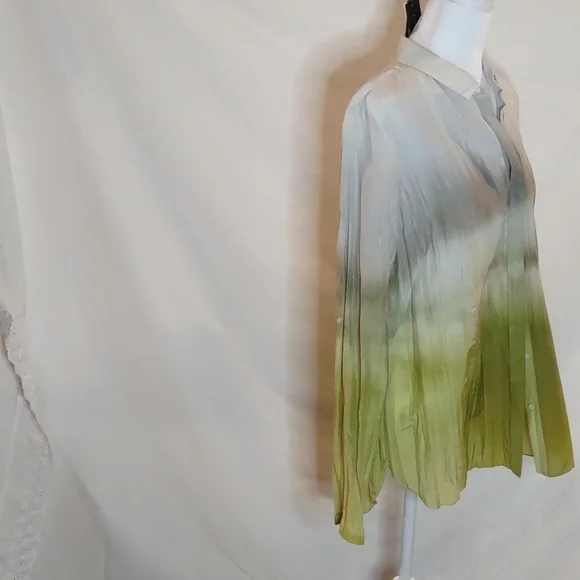 Elie Tahari gray and green light weigh blouse, top - Picture 9 of 11